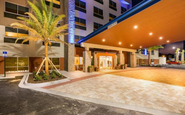 Holiday Inn Express & Suites Jacksonville - Town Center by IHG