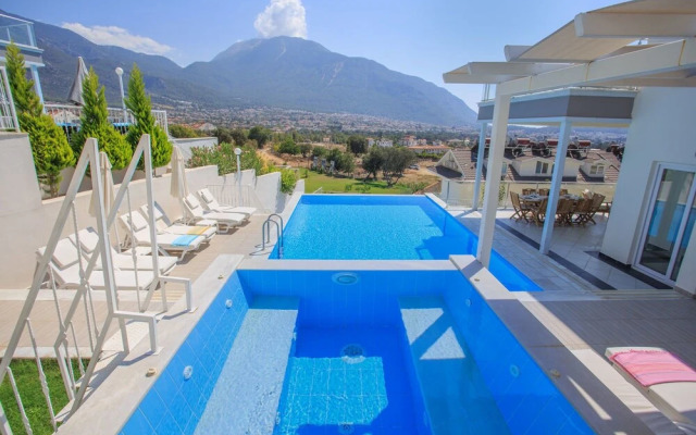 Villa Diva by VillaTatilin