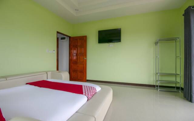 OYO 956 Thachang Resort