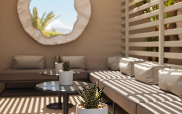 Divani Apollon Palace & Thalasso