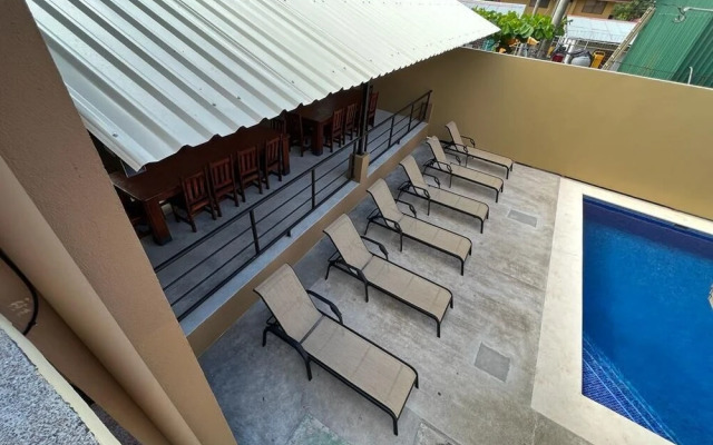 Hotel Blue Marlin - Nightclub & Sports Bar on Site