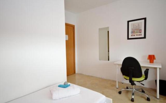 City Living Suite Tk 3 Rm 3