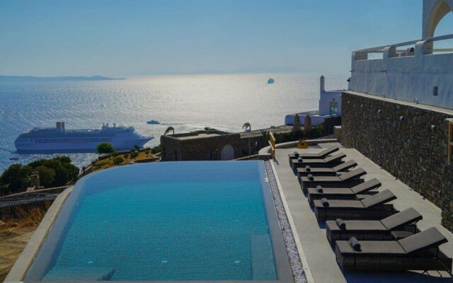 Cloud Nine Villa Mykonos