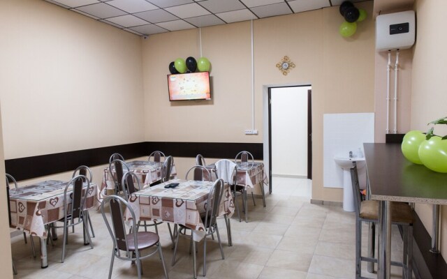 VIP Hostel K8