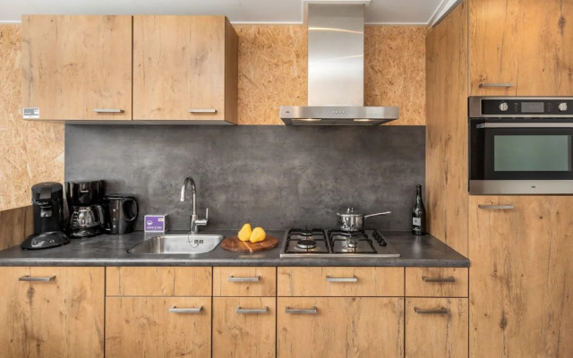 Modern Chalet With Dishwasher, Near the Hunebedcentrum