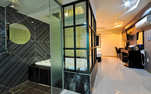 Hotel Aria Nampo