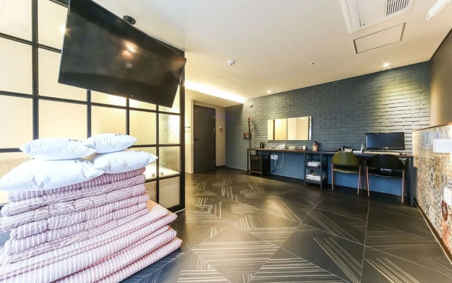 Geoje Gohyeon First Hotel