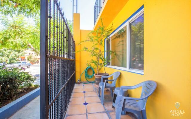 Cozy Stay 2 blocks from the beach