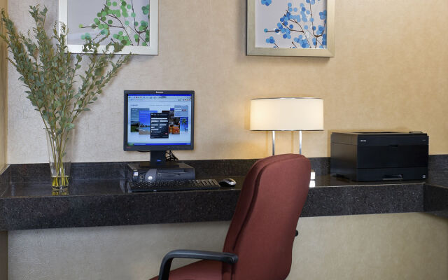Residence Inn Houston The Woodlands / Lake Front Circle