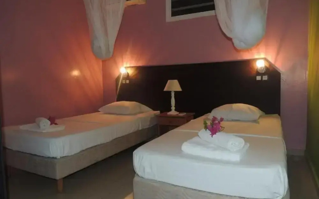 Hotel Gîtes Couleur Caraïbes
