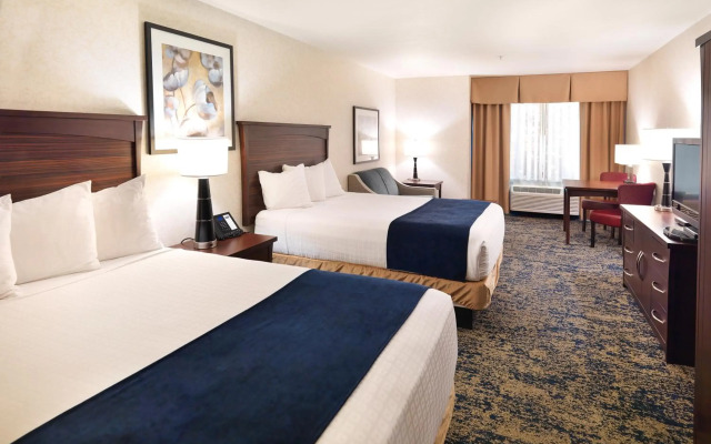 Crystal Inn Hotel & Suites Salt Lake City