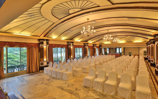 Hotel Mandovi