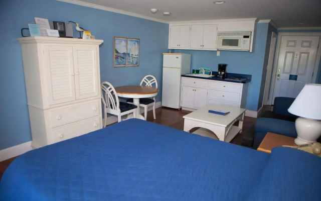 Beachside Village Resort