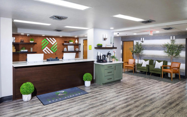 Extended Stay Airport