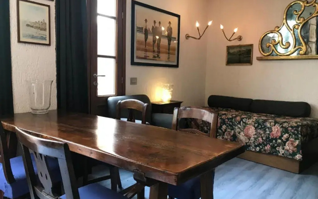 Bellagio LAKESHORE HOUSE