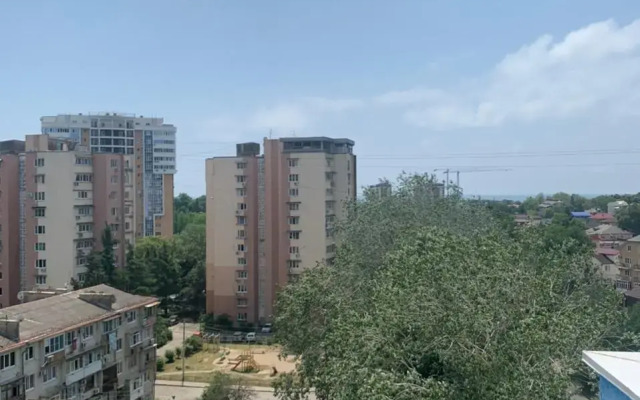 Studio apartment on Gaidara street 22