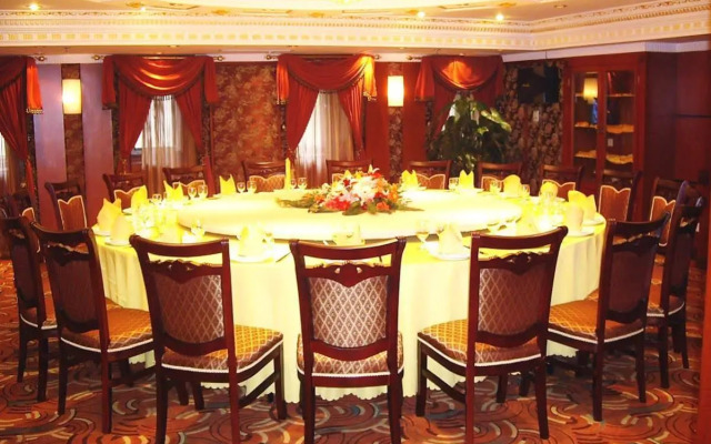 Dalian Golden Shine International Hotel