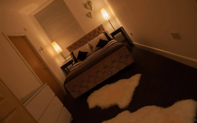 Station Suite - Simple2let Serviced Apartments