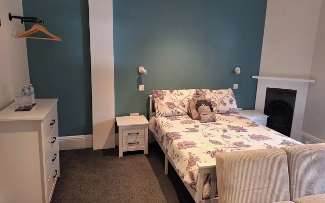 Room-comfortable Spacious Double Ensuite