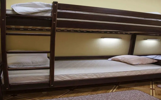 Хостел Берлога