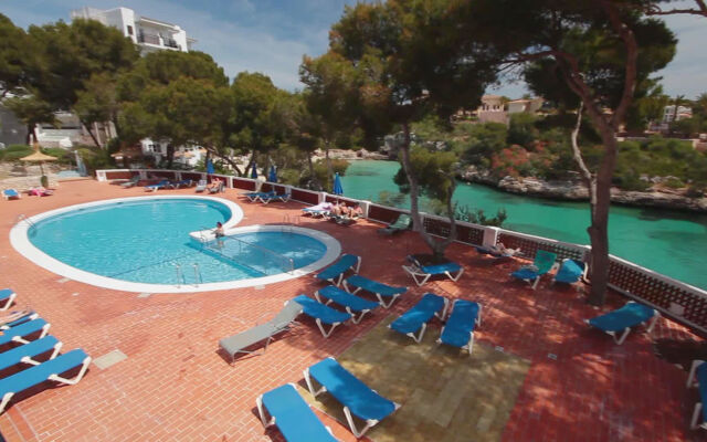 Hotel Cabot Cala Ferrera
