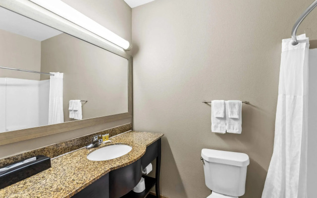 Days Inn by Wyndham Rockdale Texas