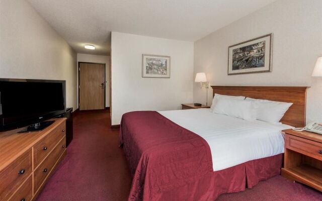 Baymont Inn and Suites Logan