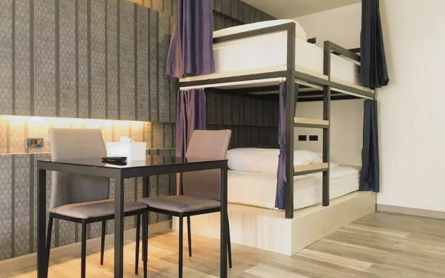 Baan Kun Mhor Hostel
