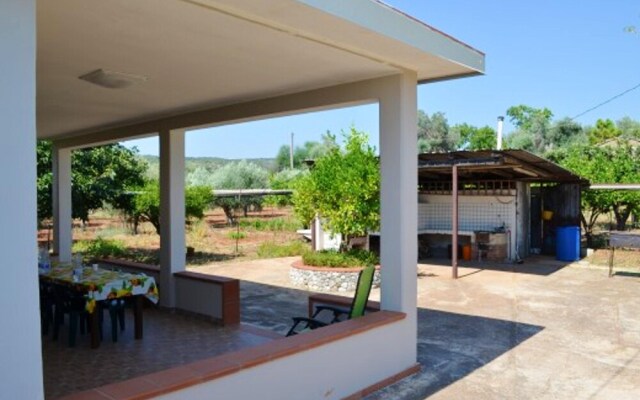 Villa With 2 Bedrooms In Floridia With Private Pool Enclosed Garden And Wifi 12 Km From The Beach