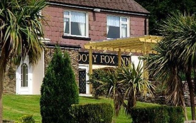 The Snooty Fox