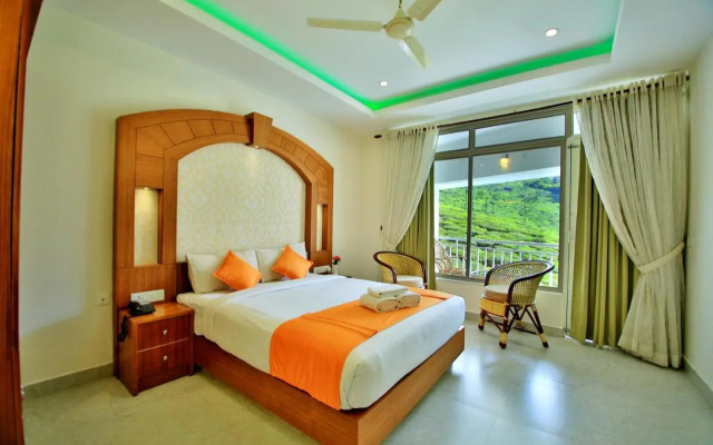 Monsoon Grande