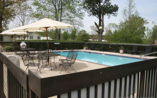 Hampton Inn Lagrange near Callaway Gardens