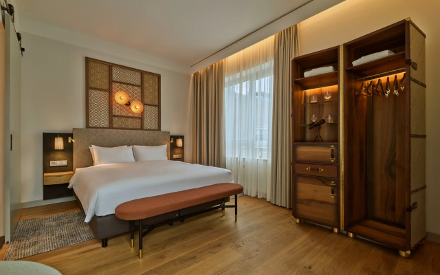 voco The Hague by IHG