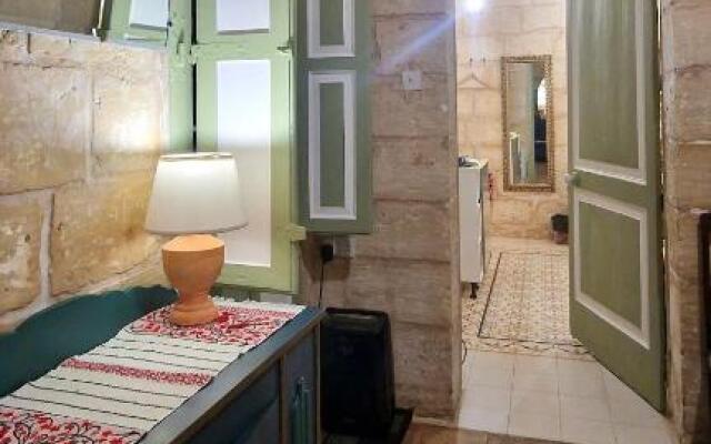 Myrtle Suite - Valletta ground floor apartment