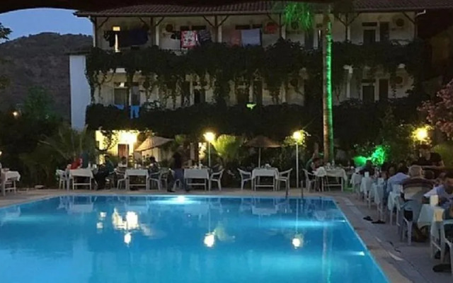 Cizmeci Hotel