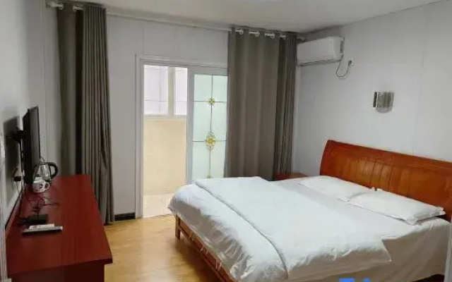 Slow Life Tea House Hotel