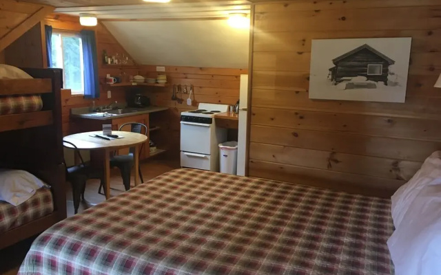 Mountain View Motel & Campground