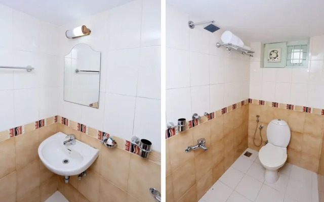 OYO 24157 Karthika Residency