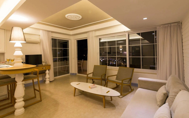 Kalkan Suites