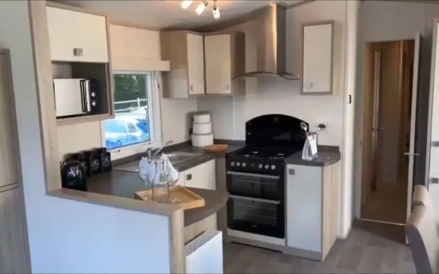 D&A short breaks