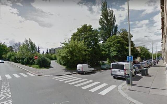 Giotto Apartments