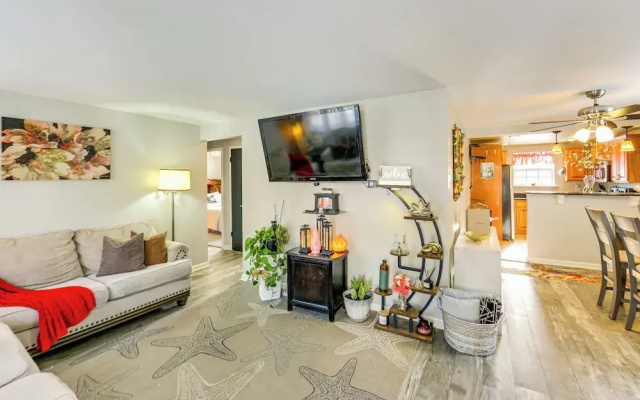 Pet Friendly, Private! Multi-level Brookline Home
