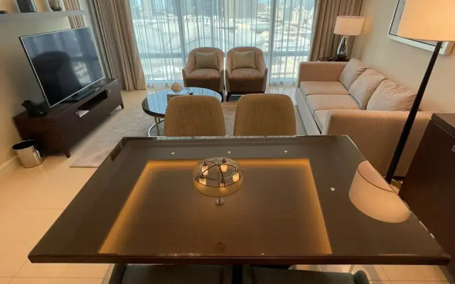 Luxurious Stay at The Address Fountain Views