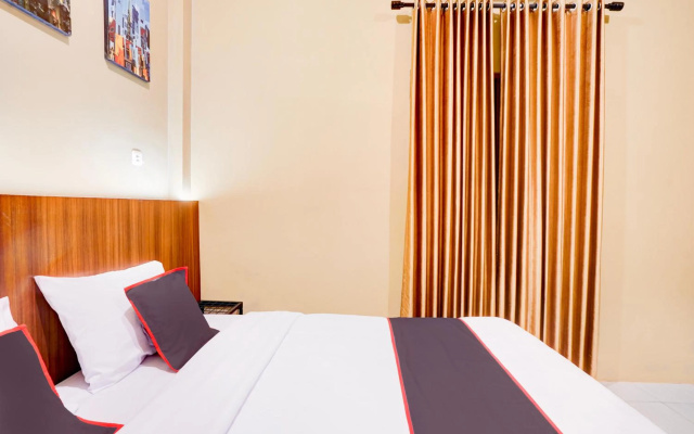 Collection O Padang City Center Near Transmart Padang Formerly De Orchids – Guest Rooms – Padang