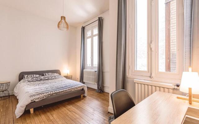 L'haussmannien - Spacieux 4 chambres - Centre - Gare