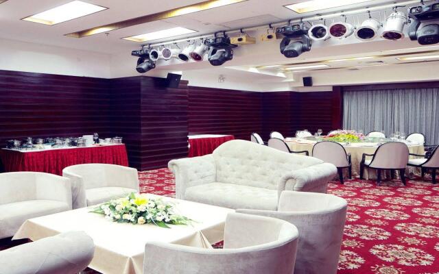 Sun Flower Hotel and Residence