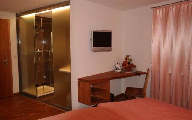 Gï¿½stehaus Balma