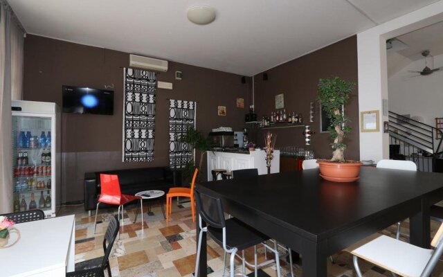 Hotel Urano - Bed & Breakfast