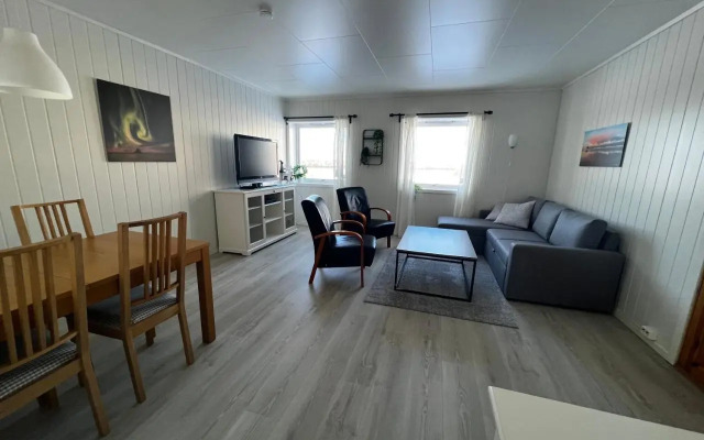 Midnattsol Rom Og Hytter