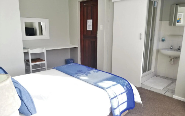 Blouberg Dolphin Inn